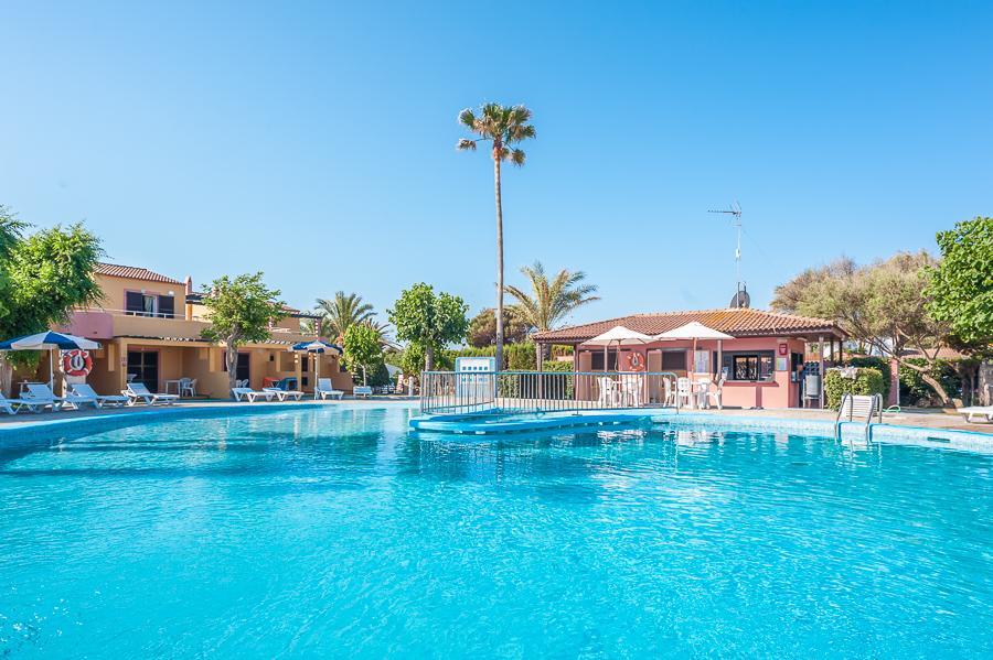 Apartamentos Ses Anneres Cala'N Blanes  Exterior foto